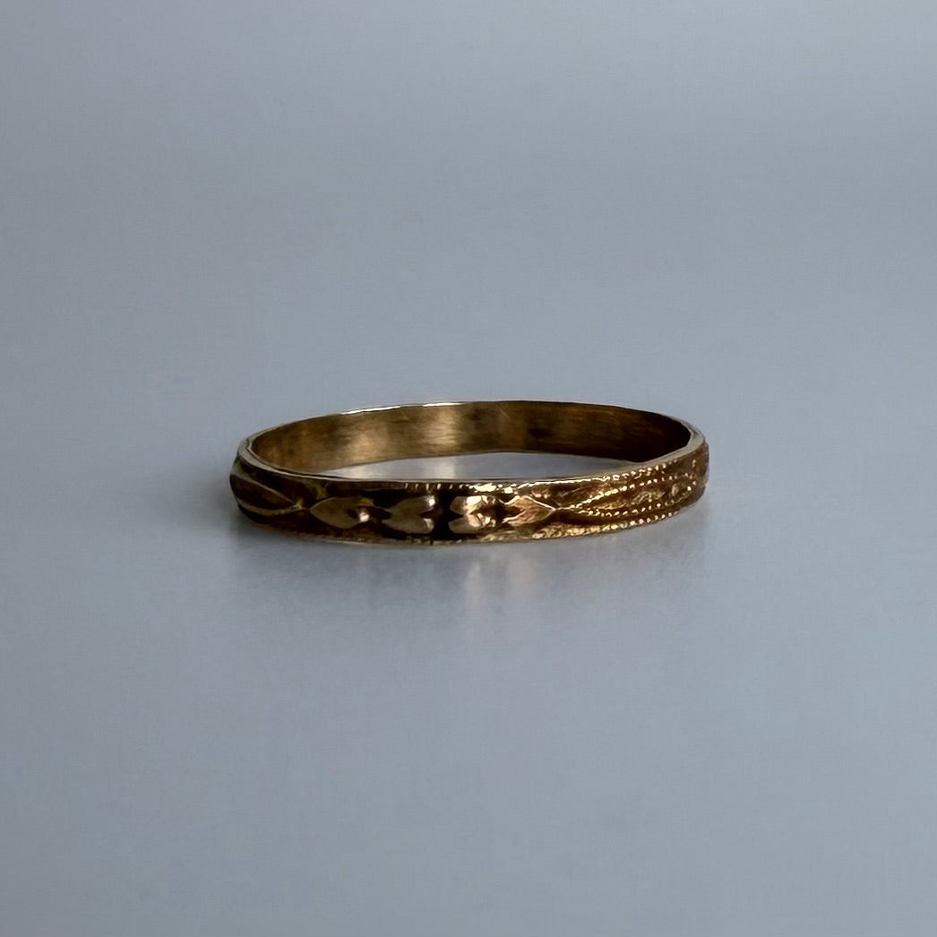 Antique 10 Karat Yellow Gold Baby Ring