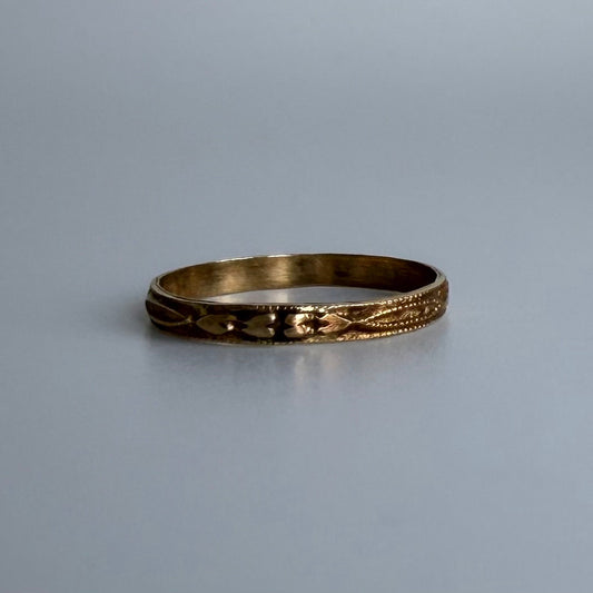 Antique 10 Karat Yellow Gold Baby Ring
